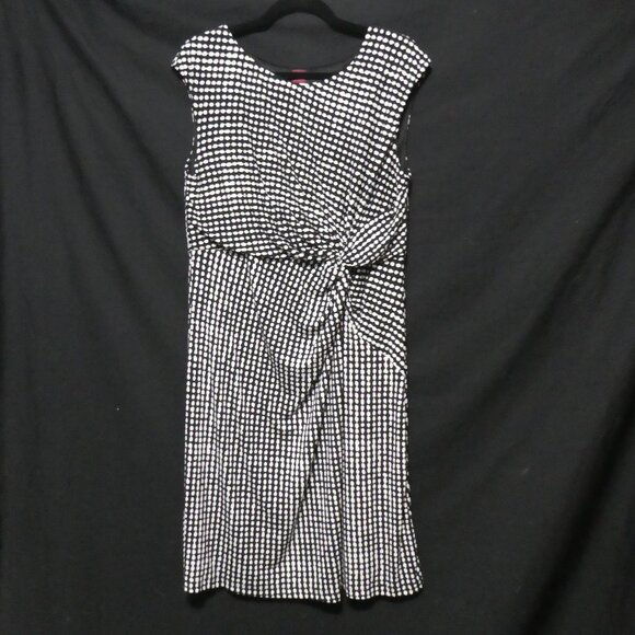212 COLLECTION | large | Black and White Polka Dot Sleeveless Dress - Picture 1 of 16